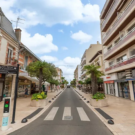 Coeur D'arcachon, T2 Avec Balcon, Parking, Proche Et Commerces - Fr-1-319-33 Arcachon