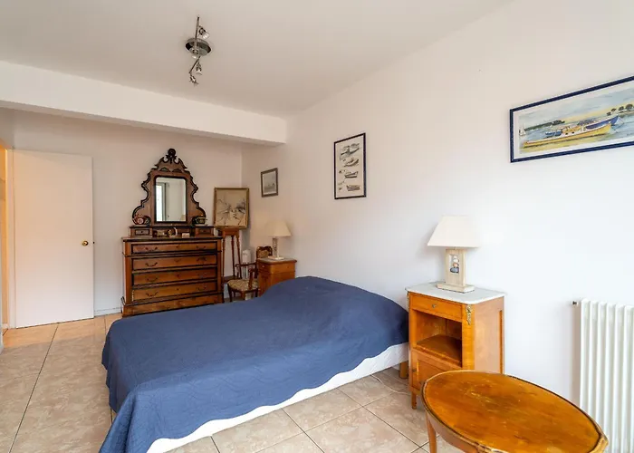 Coeur D'arcachon, T2 Avec Balcon, Parking, Proche Plage Et Commerces - Fr-1-319-33 Apartment Arcachon