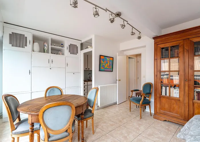 Coeur D'arcachon, T2 Avec Balcon, Parking, Proche Plage Et Commerces - Fr-1-319-33 Apartment *